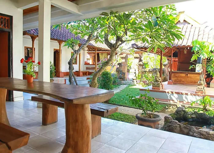 Hostel Halaman Depan Ubud